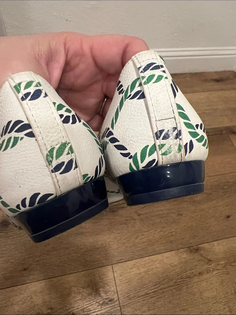Tory Burch Maritime Ankle Wrap Flats Size 6 1/2M